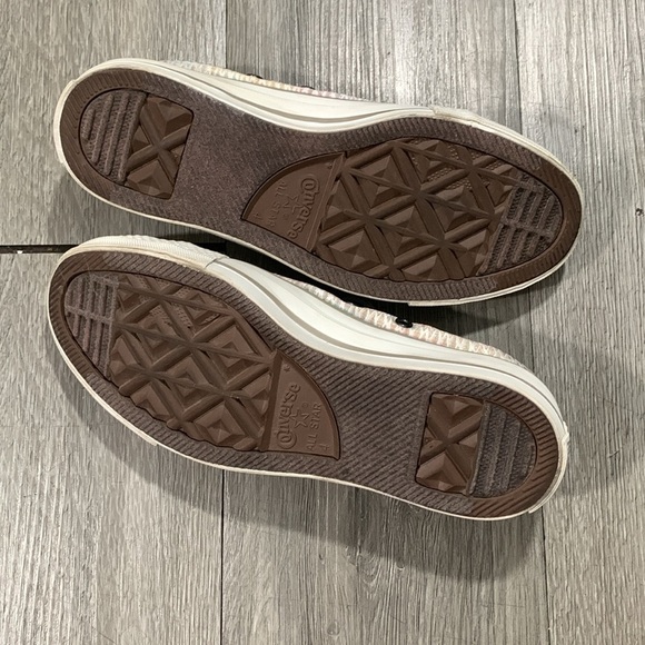 Converse Prism Print Canvas All Stars 
size 6 - Picture 8 of 11